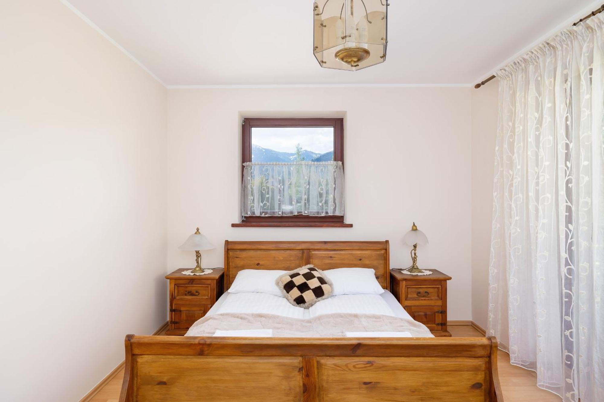 Z Widokiem Na Gory Balkon I Parking By Renters Apartment Zakopane