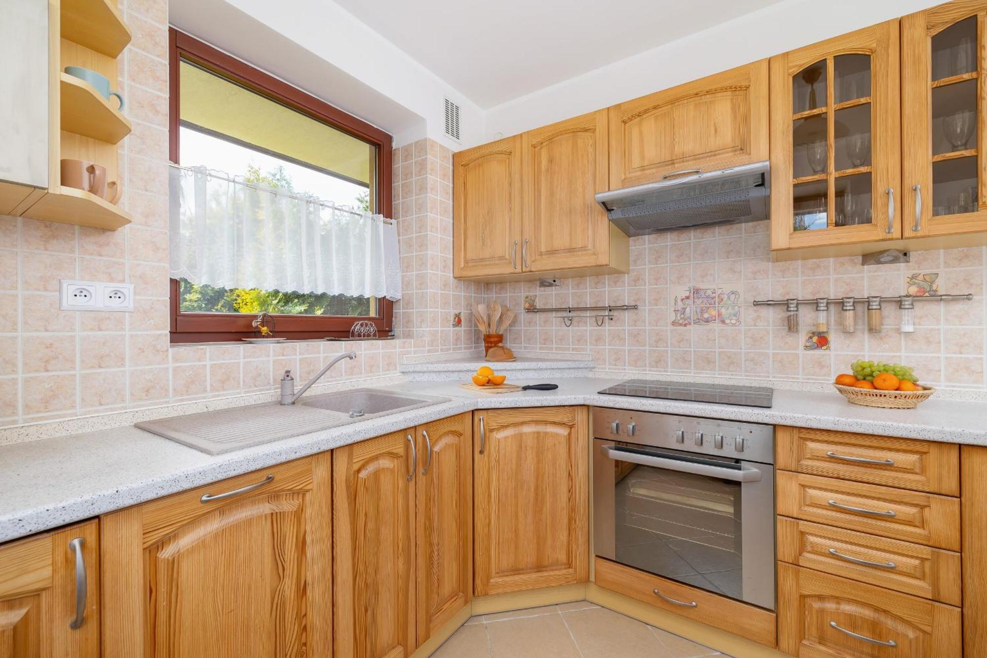 Z Widokiem Na Gory Balkon I Parking By Renters Apartment